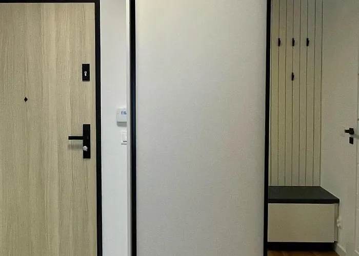 Trevilles Silent شقة *