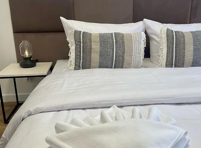 Trevilles Silent شكلارسكا بوريبا